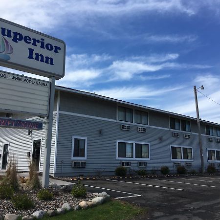 Superior Inn Buitenkant foto